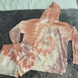 Abercrombie Matching Lounge Set Sweatshirt Hoodie & Sweat shorts